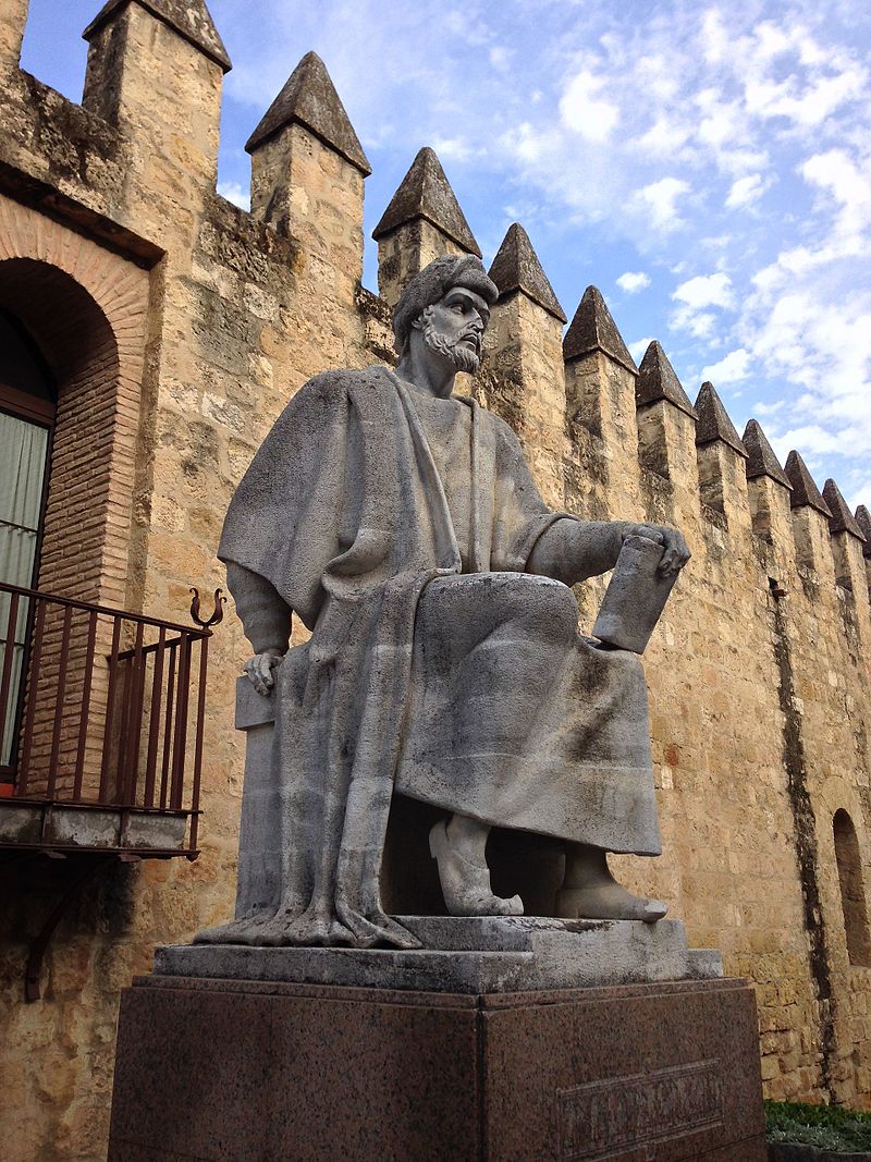 تمثال لـ بن رشد في قرطبة، إسبانيا