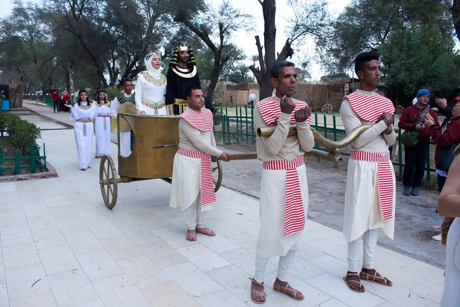 حفل زفاف داخل القرية الفرعونية