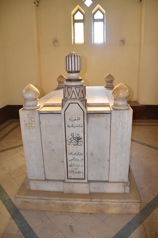مدفن حسن باشا صبري رئيس وزراء مصر سنه ١٩٤٠