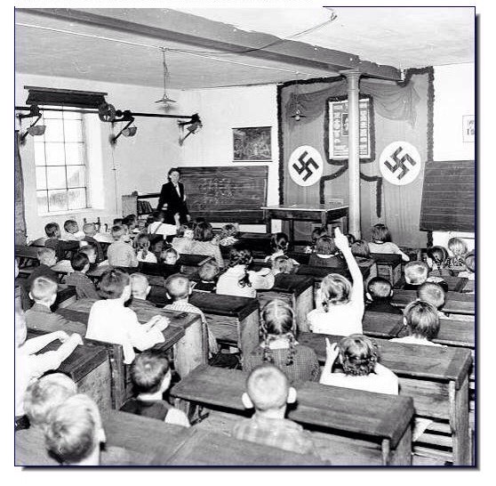 معسكرات أطفال هتلر