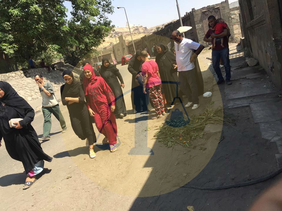 زيارة الأحياء للقبور