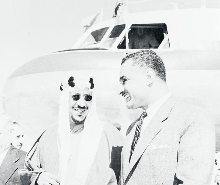 ناصر والملك سعود