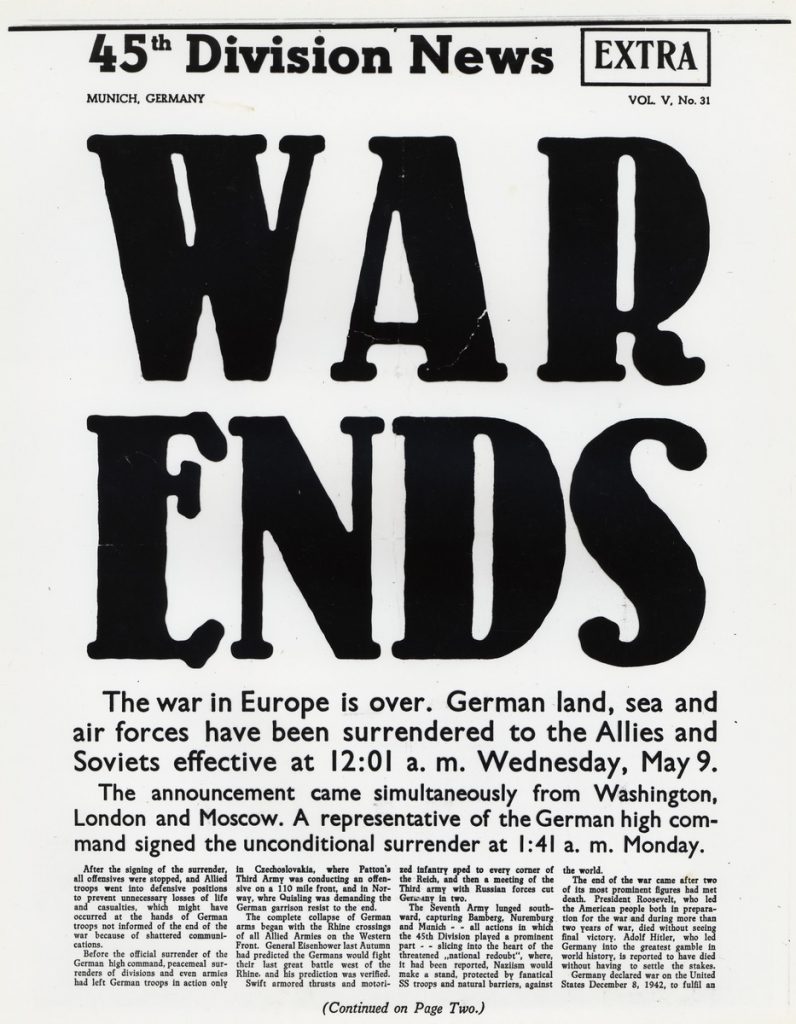 عنوان الرسالة الإخبارية للفرقة 45 للجيش الأمريكي التي تعلن نهاية الحرب العالمية الثانية.