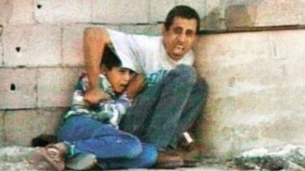 ردًا على تبرير هشام الجخ .. التاريخ يُكَذِّب ما قاله الشاعر عن التراخي مع محمد الدرة والانتفاضة قتل محمد الدرة