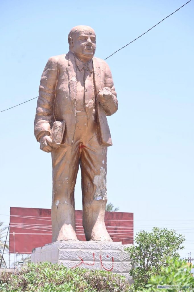  تمثال مصطفى جواد