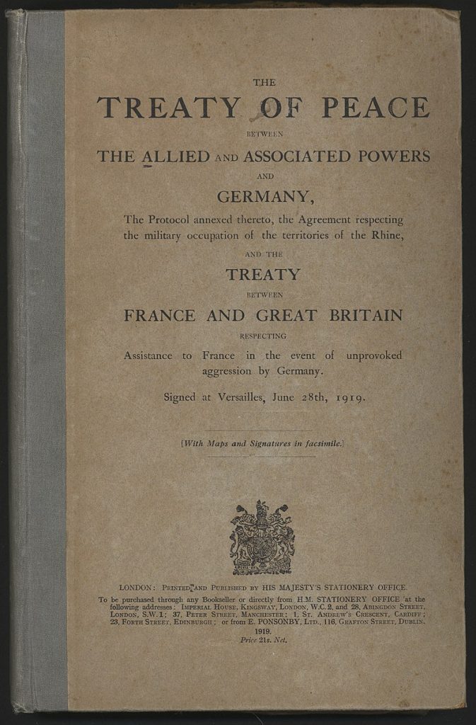 غلاف معاهدة فرساي بالنسخة الإنجليزية