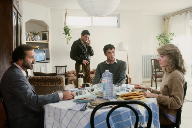 حنا كي مع زوجها وعشيقها وحبيبها الفلسطيني في منزلها