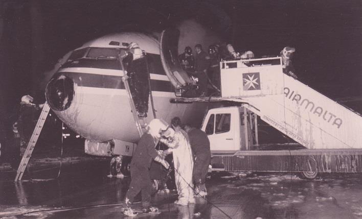 الطائرة المصرية المخطوفة سنة 1985 م