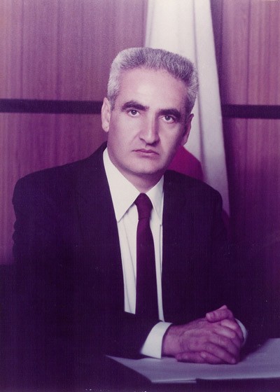 رئيس وزراء مالطة كارمينو ميفسود بونيسي
