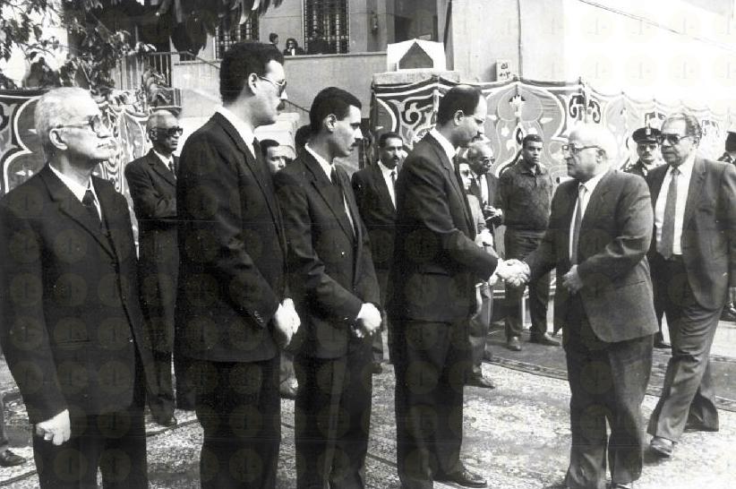 جلال زهيري في جنازة موسى صبري، 8 يناير 1992م