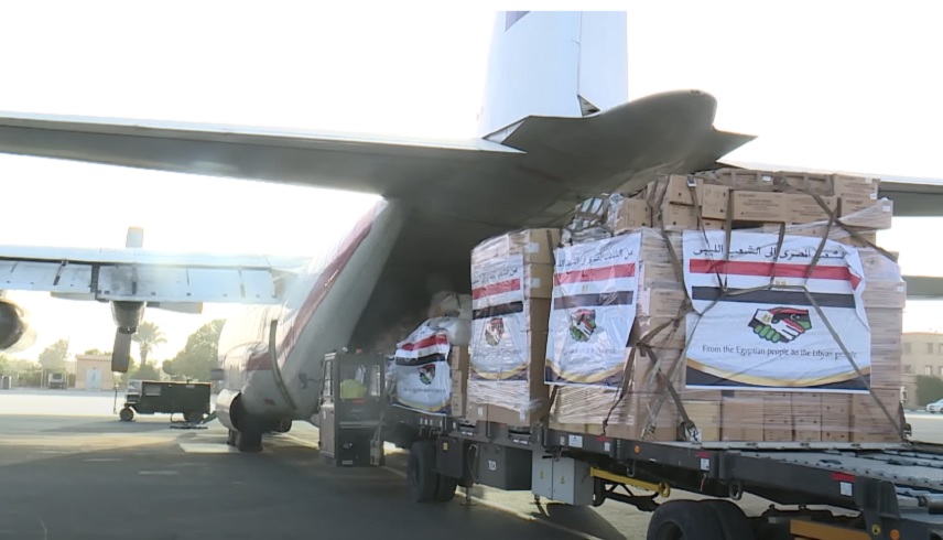 المساعدات المصرية لليبيا