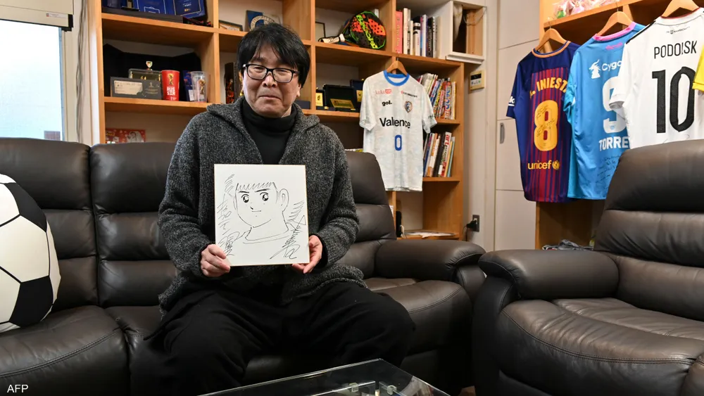 مؤلف سلسلسة الرسوم المتحركة اليابانية لكرة القدم الكابتن تسوباسا
