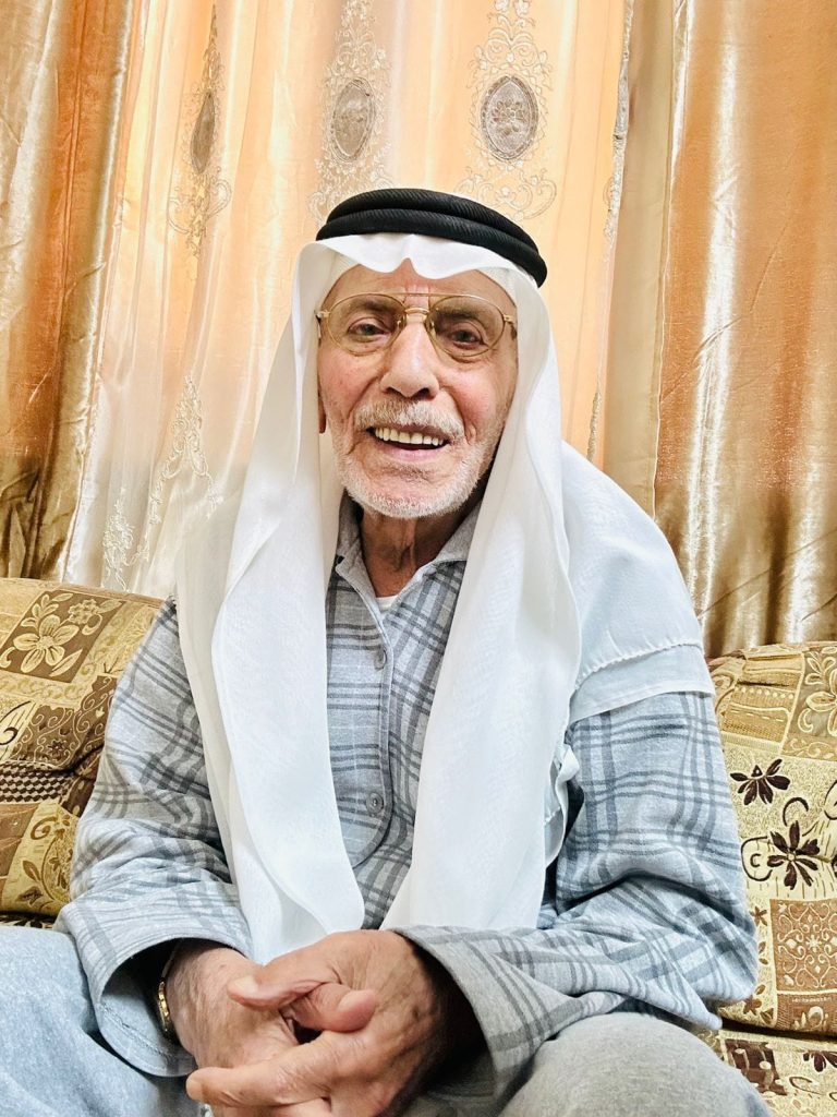 الحاج مصطفى أبو عواد