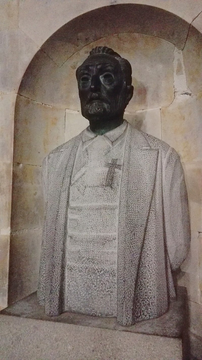 تمثال نصفي لميجيل دي أونامونو 